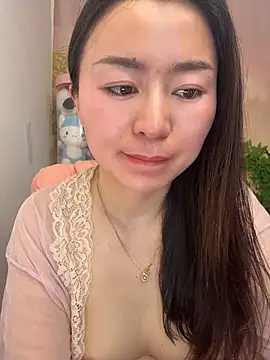 shanshan66666 online show from June 24, 2026, 12:09 am