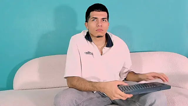 Blackex  online show from June 20, 2026, 12:52 pm