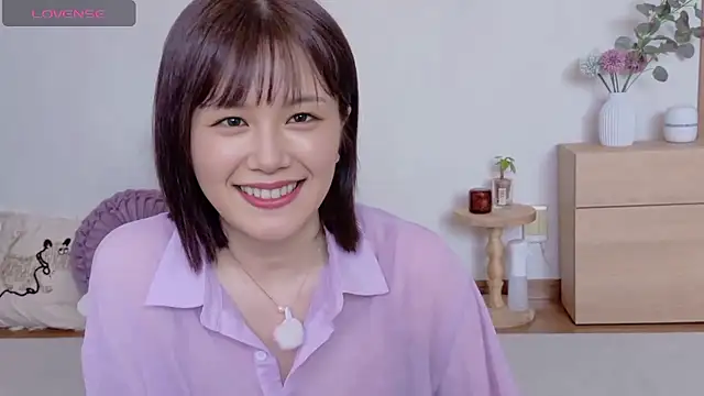 nicochan- online show from July 11, 2026, 3:31 am