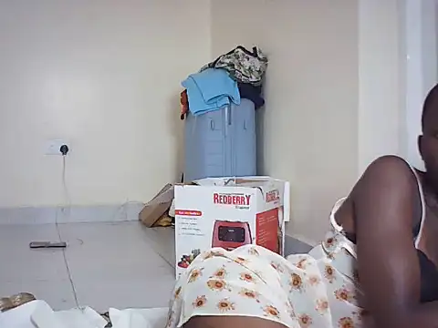 Sweet ladasha online show from June 7, 2026, 6:22 pm