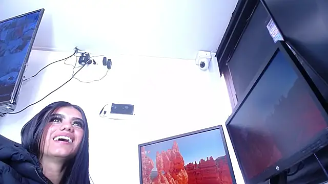 Shayla Gray online show from June 12, 2026, 3:55 pm