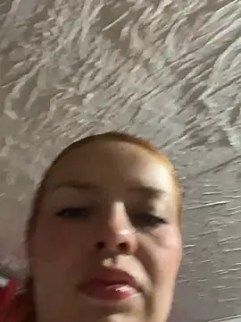 LuciiaMiller online show from August 4, 2026, 2:48 am
