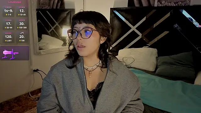 Snapshot of hannita_01 chatting on July 16, 2026, 12:11 pm hannita 01 online show from July 16, 2026, 12:11 pm