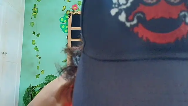 Snapshot of langelo_el chatting on June 2, 2026, 12:29 pm langelo el online show from June 2, 2026, 12:29 pm