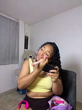 Snapshot of AFRICANIA chatting on July 1, 2026, 11:04 pm AFRICANIA online show from July 1, 2026, 11:04 pm