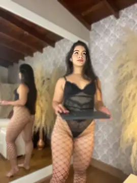 Amel Rosse online show from June 8, 2026, 3:23 pm