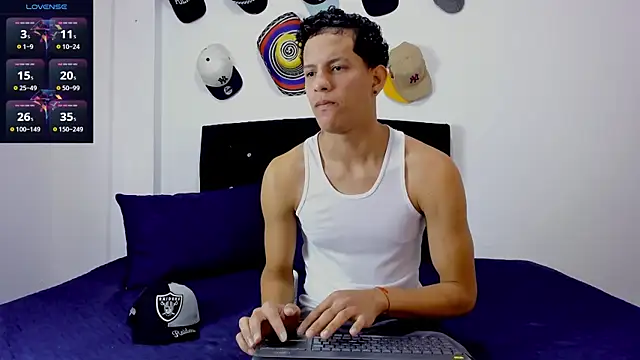 theo bigcock  online show from July 16, 2026, 6:47 pm