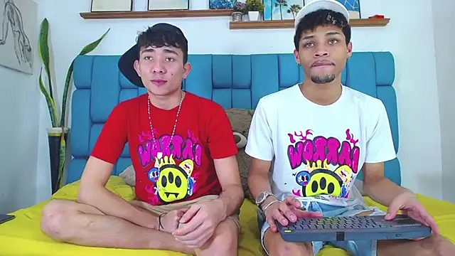 Snapshot of STRANGER_BOYS chatting on July 9, 2026, 11:09 pm STRANGER BOYS online show from July 9, 2026, 11:09 pm