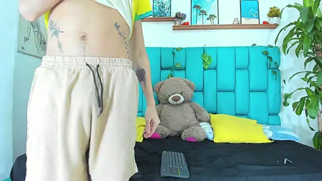 Snapshot of STRANGER_BOYS chatting on July 27, 2026, 11:23 pm STRANGER BOYS online show from July 27, 2026, 11:23 pm