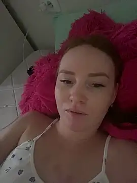 Nicole-2026 online show from May 26, 2026, 2:40 am