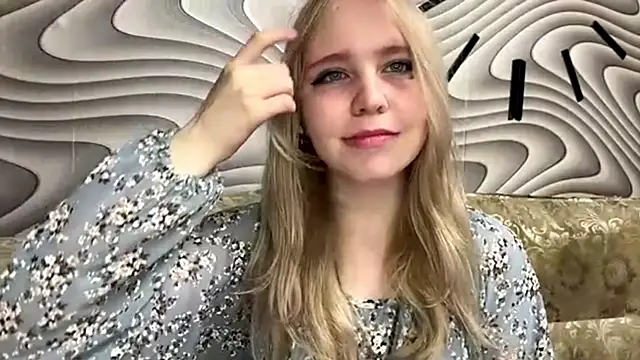 AnnyRocky online show from July 21, 2026, 11:12 am