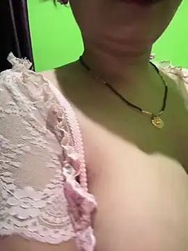 Snapshot of Curvy_shivani chatting on June 19, 2026, 4:33 pm Curvy shivani online show from June 19, 2026, 4:33 pm