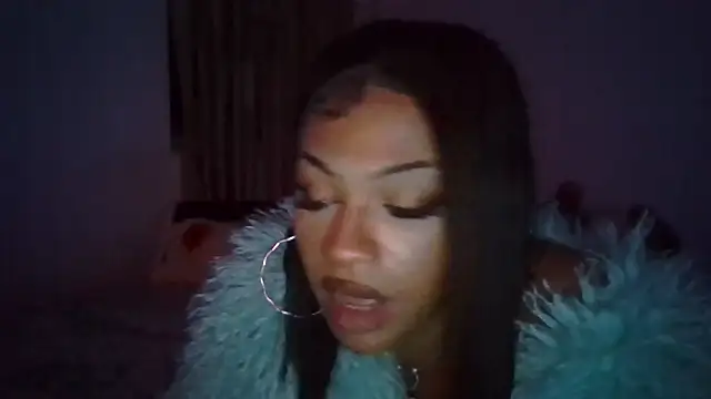 Loren4a online show from June 2, 2026, 10:23 pm