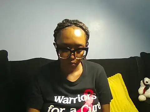 Snapshot of prettycaterina chatting on June 3, 2026, 8:03 pm prettycaterina online show from June 3, 2026, 8:03 pm
