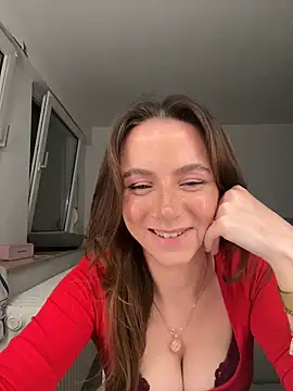 Cherry-Bean online show from June 1, 2026, 6:42 pm