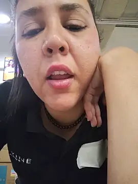 grandotavenus185 online show from June 9, 2026, 2:50 pm