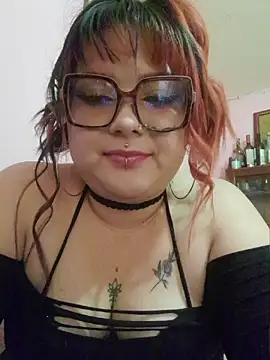Snapshot of curvy_latina chatting on July 24, 2026, 9:46 pm curvy latina online show from July 24, 2026, 9:46 pm