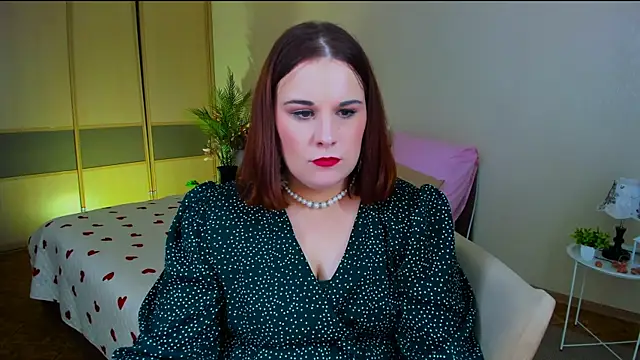 Snapshot of OliviaTwens chatting on July 17, 2026, 9:38 am OliviaTwens online show from July 17, 2026, 9:38 am