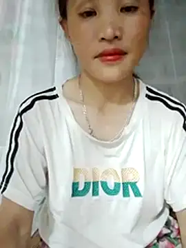 Snapshot of Malin_9k chatting on June 3, 2026, 2:55 pm Malin 9k online show from June 3, 2026, 2:55 pm