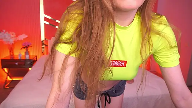 LilitMurrr online show from June 9, 2026, 12:39 pm