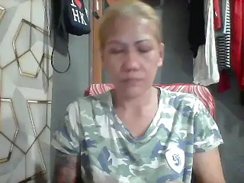 Snapshot of pinayheartaker chatting on June 27, 2026, 1:21 am pinayheartaker online show from June 27, 2026, 1:21 am