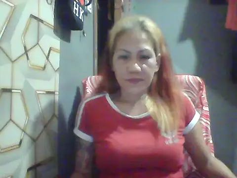 Snapshot of pinayheartaker chatting on July 16, 2026, 1:28 pm pinayheartaker online show from July 16, 2026, 1:28 pm