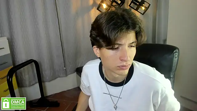 Marcoviolet online show from July 21, 2026, 7:49 pm