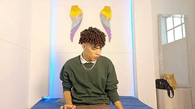 Snapshot of Monyel_Blake chatting on July 9, 2026, 11:47 am Monyel Blake online show from July 9, 2026, 11:47 am