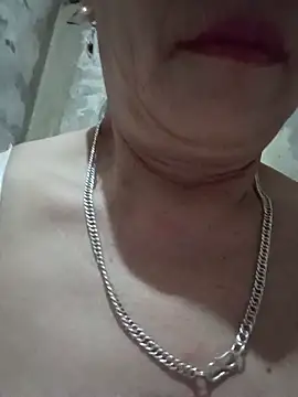 Kiki sexyy online show from June 2, 2026, 9:39 pm