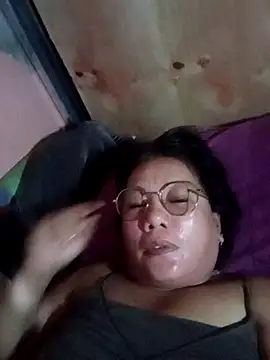 creampie morena online show from May 31, 2026, 1:40 pm