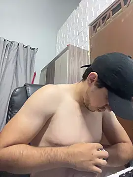 Snapshot of Fer_Ti chatting on July 21, 2026, 3:42 am Fer Ti online show from July 21, 2026, 3:42 am