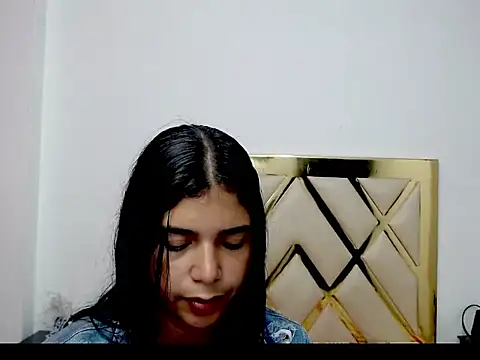Snapshot of pamelaortiz21 chatting on June 10, 2026, 12:48 pm pamelaortiz21 online show from June 10, 2026, 12:48 pm