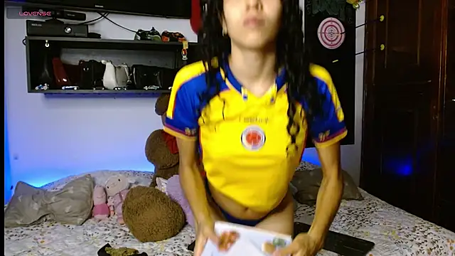 Laila bunny online show from July 1, 2026, 9:58 pm