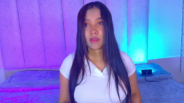 isabellelane cs online show from June 16, 2026, 1:14 pm