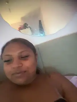 Snapshot of LittleMissGrippy chatting on July 31, 2026, 8:41 pm LittleMissGrippy online show from July 31, 2026, 8:41 pm
