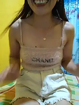 MsCaramel Love online show from June 1, 2026, 10:50 am