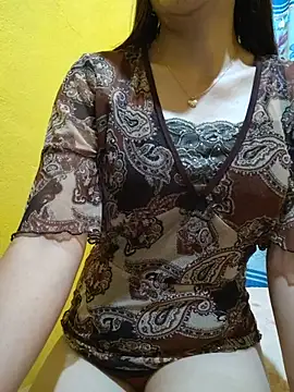 Snapshot of MsCaramel_Love chatting on June 12, 2026, 11:42 am MsCaramel Love online show from June 12, 2026, 11:42 am