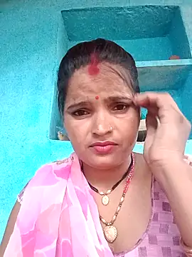 Divya hot88 online show from June 3, 2026, 12:52 pm