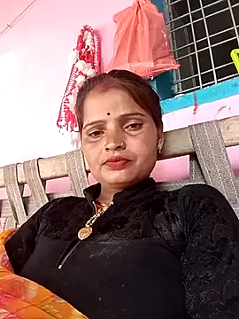 Snapshot of Divya_hot88 chatting on July 4, 2026, 4:29 am Divya hot88 online show from July 4, 2026, 4:29 am