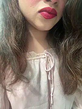 Snapshot of Yours_riya11 chatting on June 12, 2026, 7:57 pm Yours riya11 online show from June 12, 2026, 7:57 pm