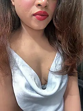 Yours riya11 online show from July 28, 2026, 9:03 pm