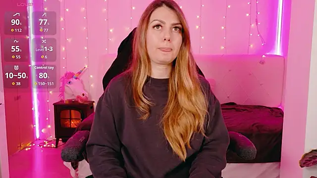 Snapshot of LindaWhite_ chatting on March 13, 2026, 10:05 pm LindaWhite online show from March 13, 2026, 10:05 pm