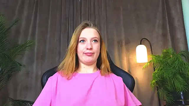 BeatriceLoven online show from June 29, 2026, 10:15 am