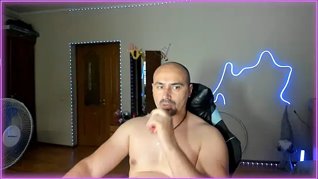 Snapshot of -SexyDaddy- chatting on June 12, 2026, 3:00 pm -SexyDaddy- online show from June 12, 2026, 3:00 pm