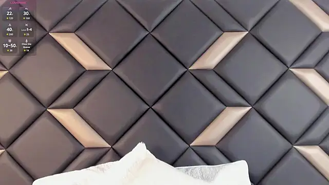 Snapshot of AdrianaHarlow chatting on June 9, 2026, 7:14 pm AdrianaHarlow online show from June 9, 2026, 7:14 pm