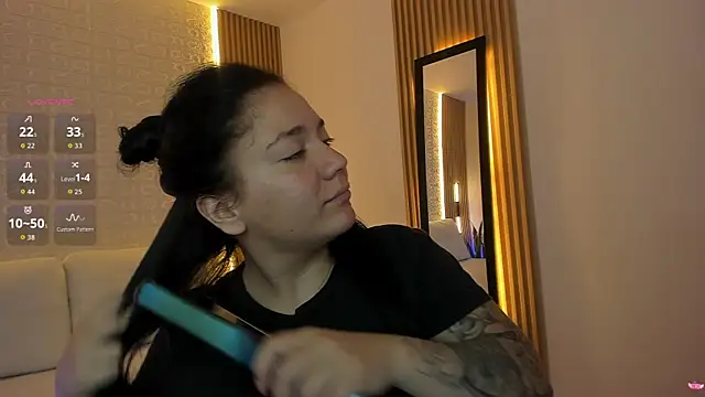 rebecaa grey online show from June 27, 2026, 2:44 pm