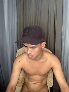Snapshot of Asianboy_2000 chatting on July 16, 2026, 2:17 am Asianboy 2000 online show from July 16, 2026, 2:17 am