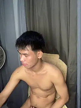 Snapshot of Asianboy_2000 chatting on July 19, 2026, 1:42 am Asianboy 2000 online show from July 19, 2026, 1:42 am