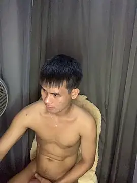 Snapshot of Asianboy_2000 chatting on July 20, 2026, 2:30 pm Asianboy 2000 online show from July 20, 2026, 2:30 pm