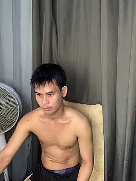 Snapshot of Asianboy_2000 chatting on July 25, 2026, 1:04 am Asianboy 2000 online show from July 25, 2026, 1:04 am